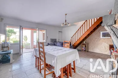 Maison à Charny (77410)