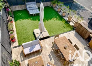 Townhouse in Villecresnes (94440)