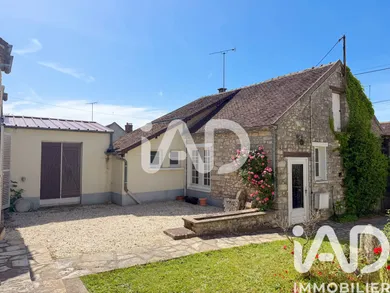 House in Grez-sur-Loing (77880)