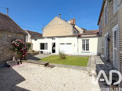 House in Grez-sur-Loing (77880)