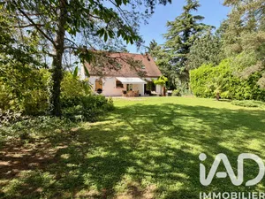 Traditional house in Cléry-Saint-André (45370)