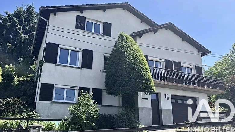 Maison 13 pièces 176 m² · à Saint-Héand · 176 m² · 290 000 €