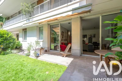 Appartement à Paris (75007)