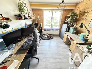 Apartment in Lons (64140)
