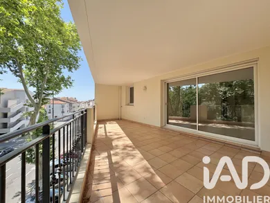 Apartment in Béziers (34500)