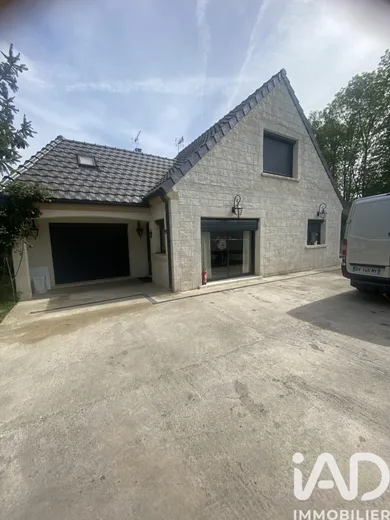 Maison à Villevaudé (77410)