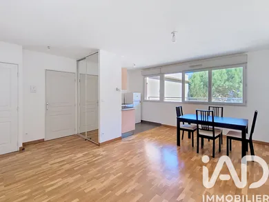 Appartement à Francheville (69340)