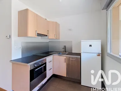 Apartment in Francheville (69340)