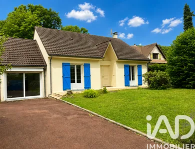House in Lévis-Saint-Nom (78320)