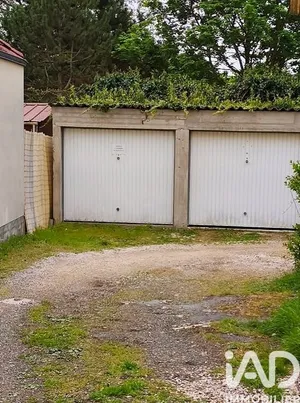 Garage à Troyes (10000)