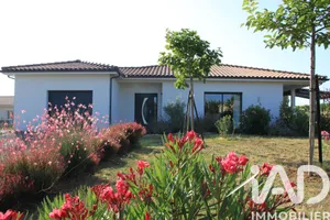 Maison à blasimon (33540)