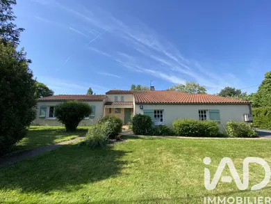 House in Les Herbiers (85500)