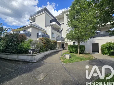 Apartment in Élancourt (78990)