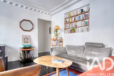 Apartment in Paris (75009)