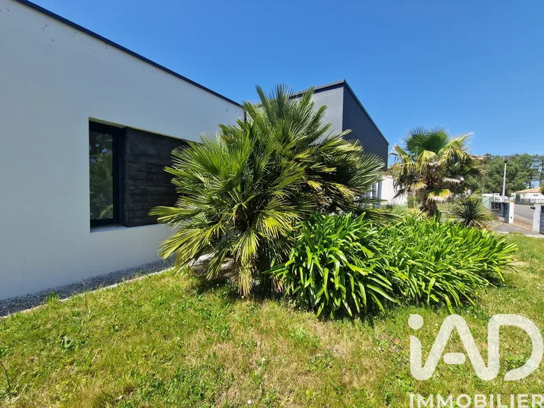 Maison 5 pièces 158 m² · à Saint-Hilaire-de-Riez · 158 m² · 650 000 €