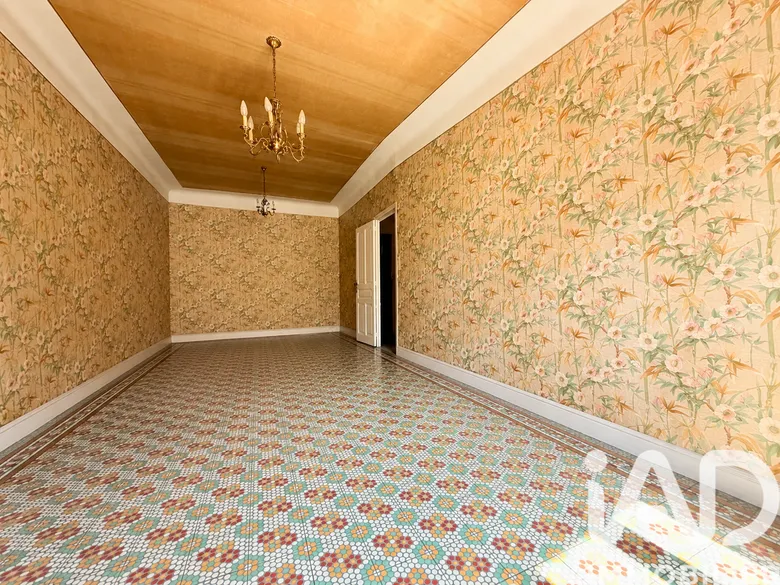 Appartement 3 pièces 90 m² · à Perpignan · 90 m² · 98 000 €