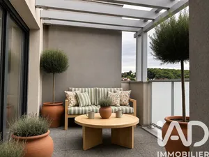 Apartment in Saint-Cyr-l'École (78210)