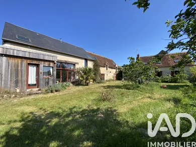 Maison de campagne à Saint-Hippolyte (37600)