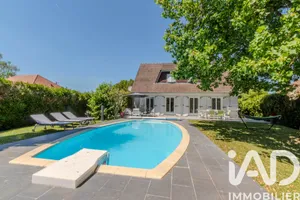 House in Montigny-sur-Loing (77690)