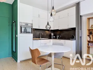 Apartment in Asnières-sur-Seine (92600)
