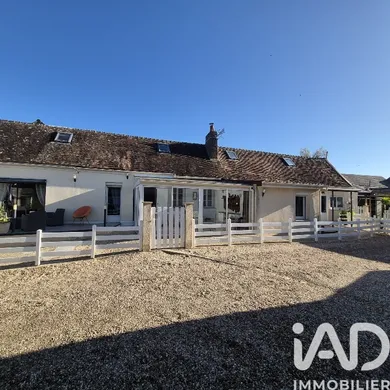 Immeuble à Villers-Saint-Barthélemy (60650)