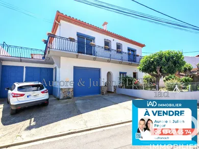 Traditional house in Fourques (66300)