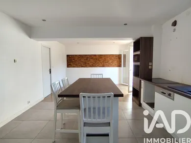 Apartment in Marles-en-Brie (77610)