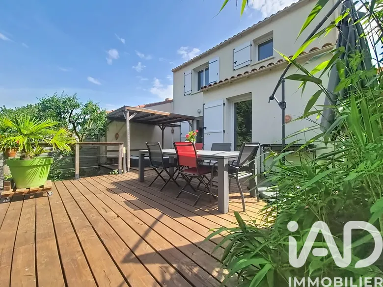 Maison 4 pièces 98 m² · à Vue · 98 m² · 266 000 €