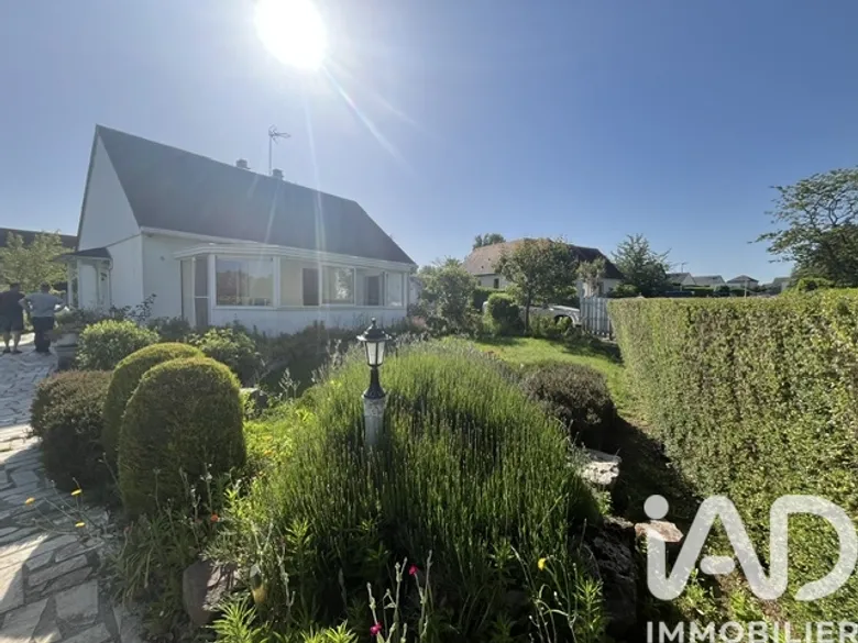 Maison 5 pièces 91 m² · à Colomby-Anguerny · 91 m² · 299 000 €