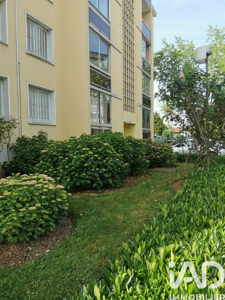 Appartement 1 pièce 28 m² · à Ambilly · 28 m² · 155 000 €