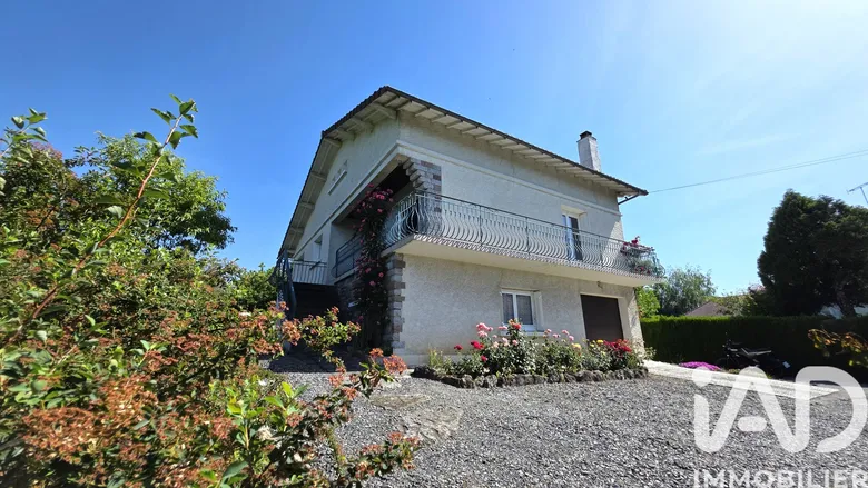 Maison 6 pièces 154 m² · à Le Vernet · 154,5 m² · 213 000 €
