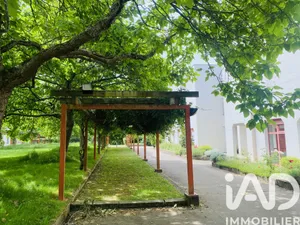 Apartment in Nantes (44300)