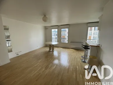 Apartment in Montrouge (92120)