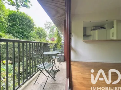 Apartment in Vaucresson (92420)