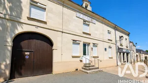 Townhouse in Thuré (86540)