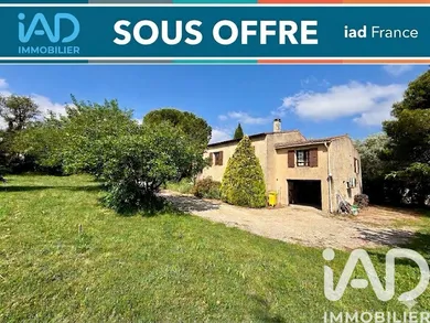 Maison à Saint-Saturnin-lès-Avignon (84450)