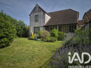 Maison de village à Neuvy-Sautour (89570)