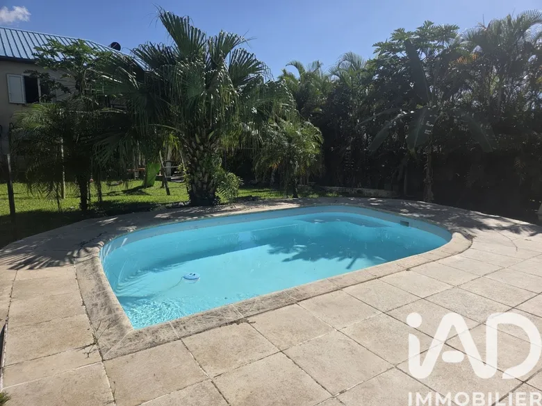 Maison 5 pièces 110 m² · à Saint-Benoît · 110 m² · 315 000 €