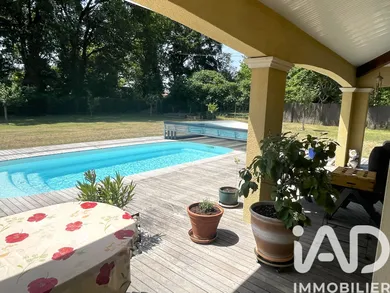 House in Périssac (33240)