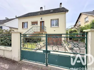 Traditional house in Chartres (28000)