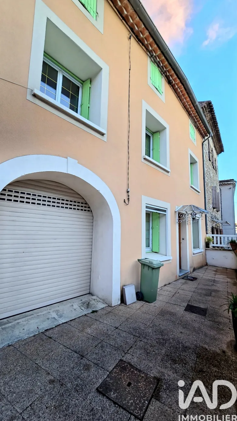 Maison 5 pièces 174 m² · à Saint-Just-d'Ardèche · 174 m² · 179 000 €
