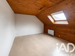 Apartment in Sedan (08200)