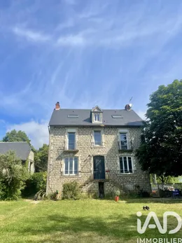 Maison de campagne à Palmas d'aveyron, France (12340)