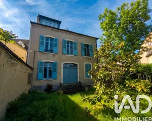 Townhouse in Montluçon (03100)