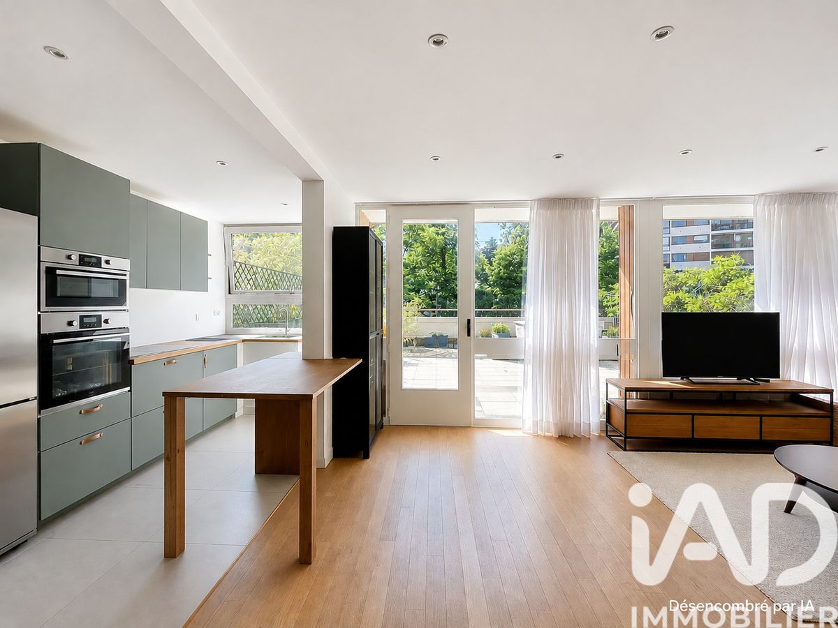 Appartement 3 pièces de 73 m² à La Celle-Saint-Cloud (78170)