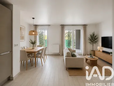 Apartment in Pontault-Combault (77340)