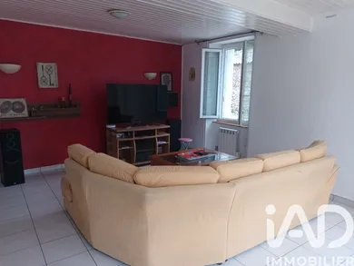 Village house in Voulmentin (79150)