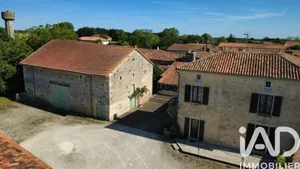 Village house in Courcôme (16240)