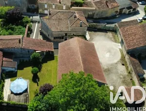 Village house in Courcôme (16240)