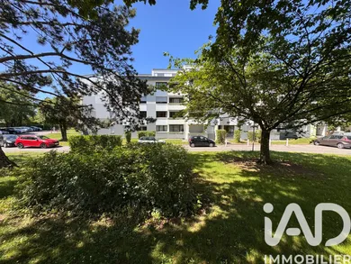 Apartment in Saint-Julien-en-Genevois (74160)